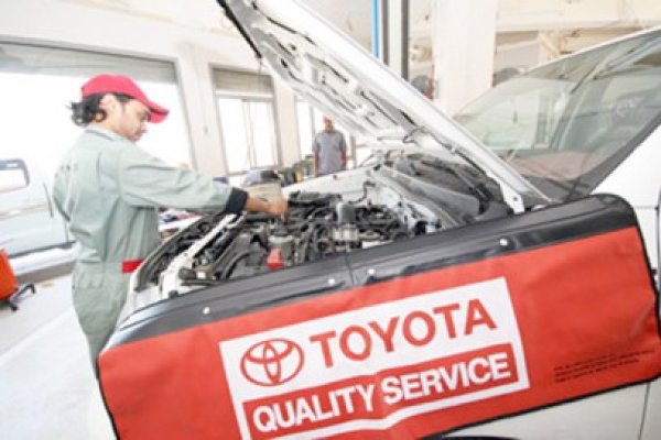 Toyota recheamă 6,7 milioane de maşini în service